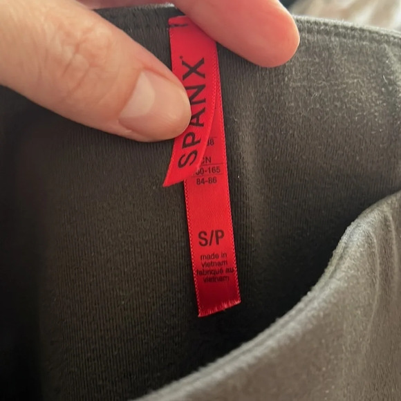 SPANX Ready to Wow Structured Capri Mnk Brown Size Small - Picture 2 of 9